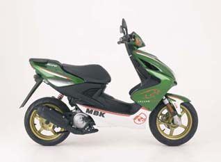 Pieces détachées pour NITRO JAGUAR <br>(YQ50L) 2004  DARK YELLOWISH GREEN ME 2